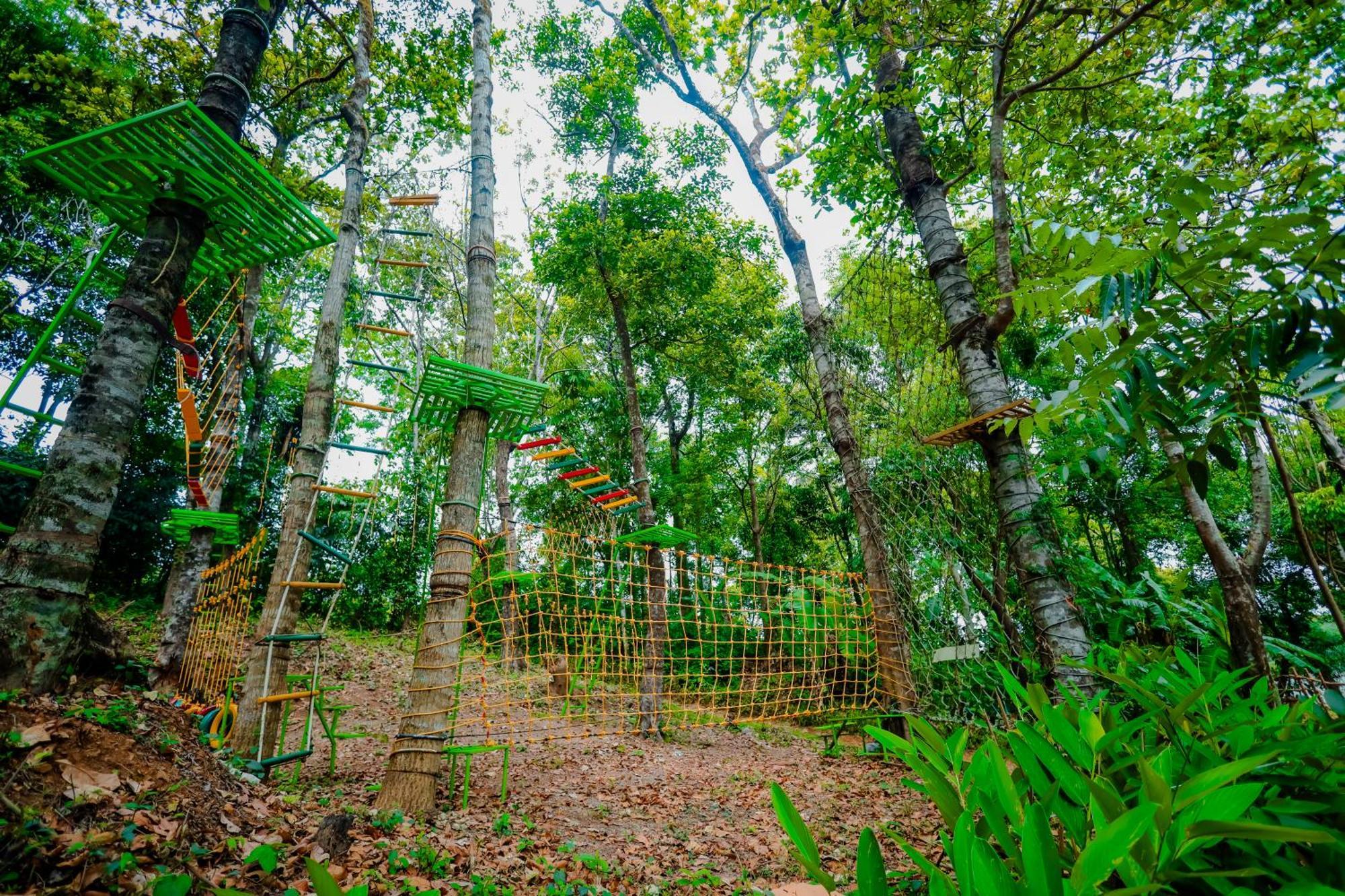 Mookanana Resort Hassan Exterior foto
